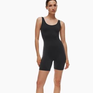 TNAction bodysuit crisscross back in black